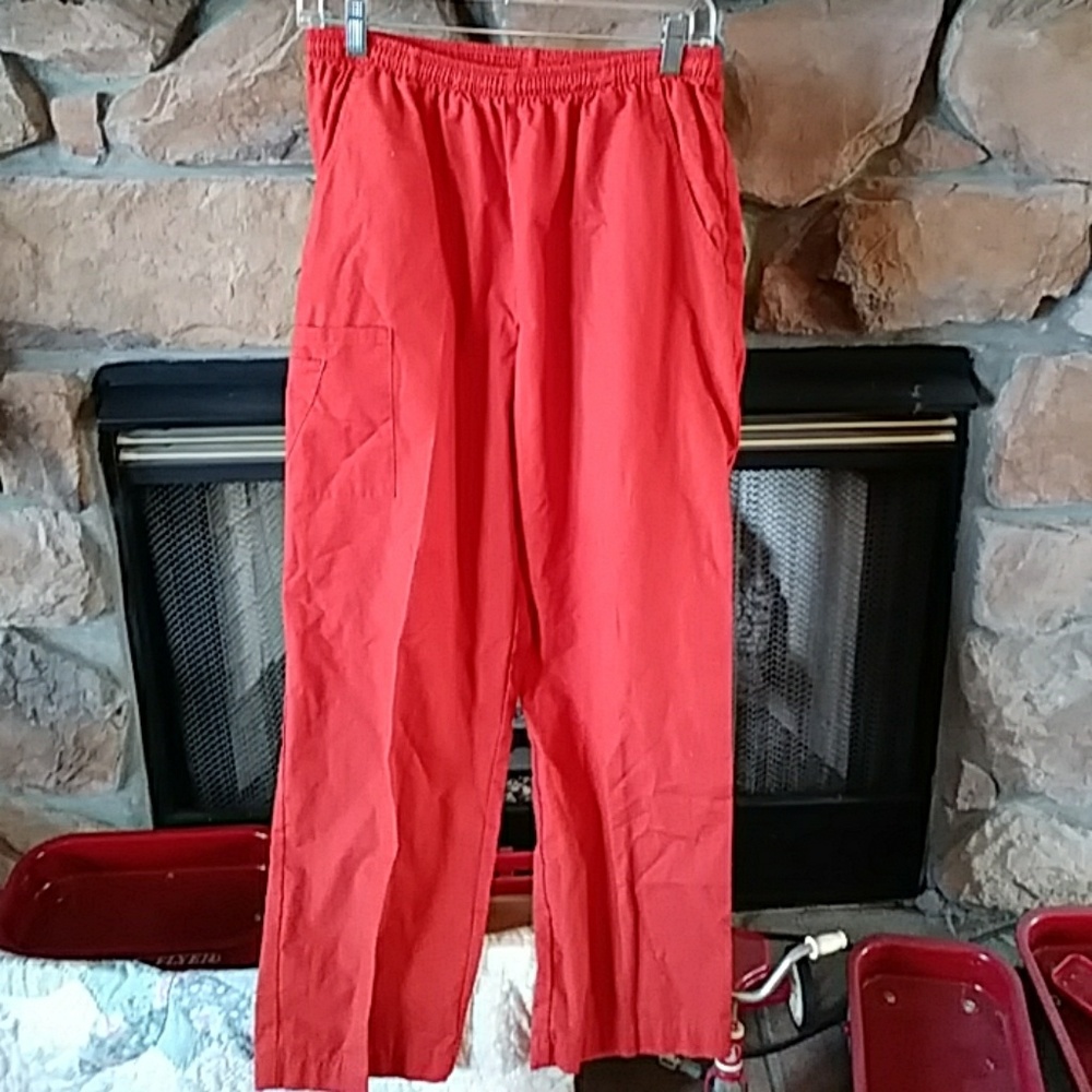 Scrub pants